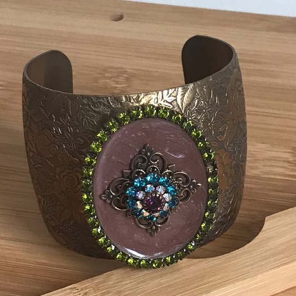 Liz Palacios Crystal Cuff Bracelets - Picture 5 of 7